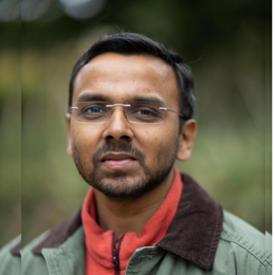 Suyash_Bagad_Headshot